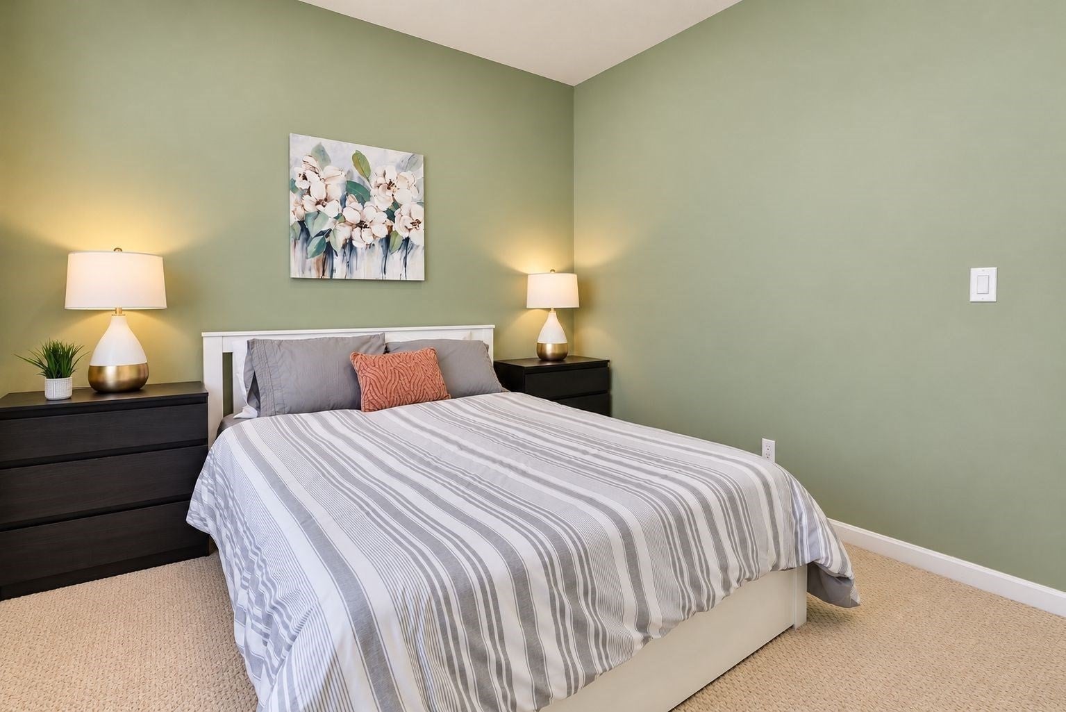 894 Main ST #18, Wakefield, MA, 894 Main ST #18, Wakefield, MA Photo #26