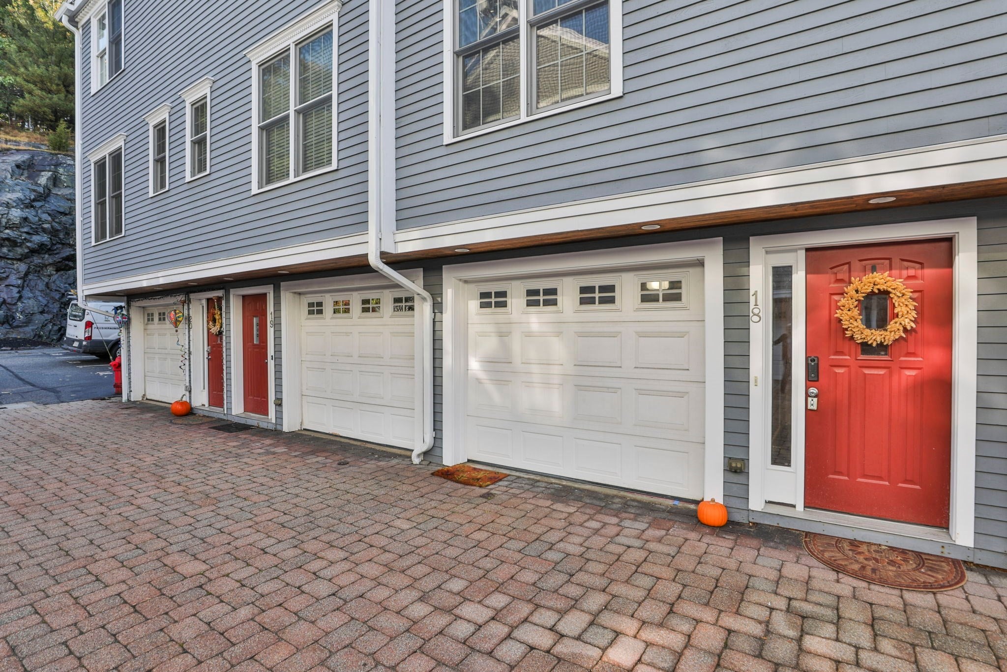 894 Main ST #18, Wakefield, MA, 894 Main ST #18, Wakefield, MA Photo #2