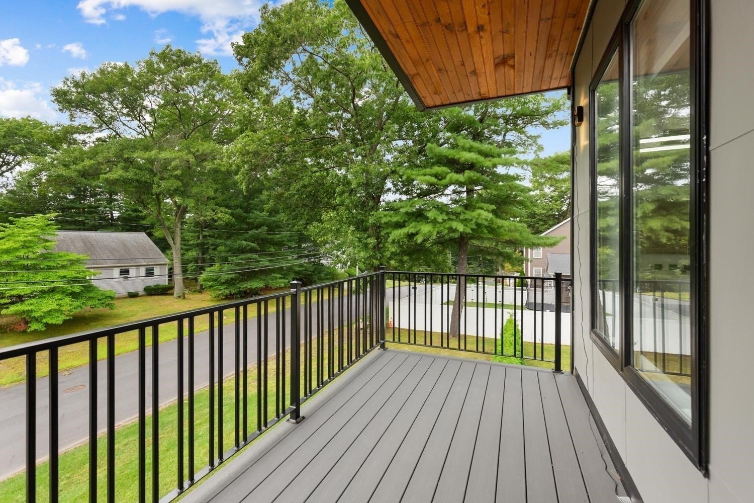 8 Jonathan Road, Burlington, MA Photo #26