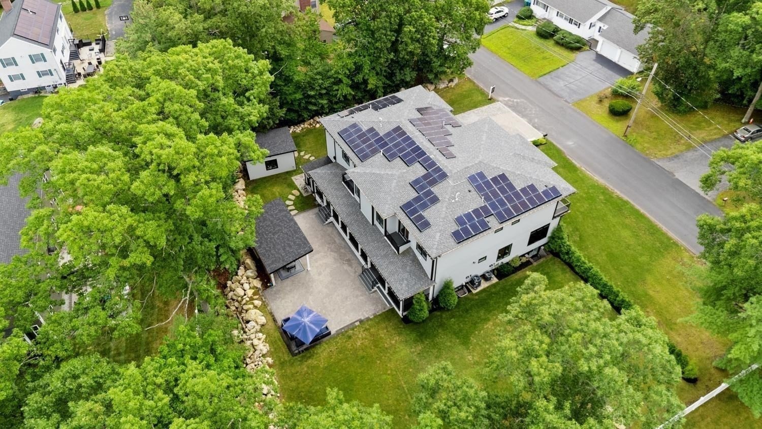 8 Jonathan Road, Burlington, MA Photo #38