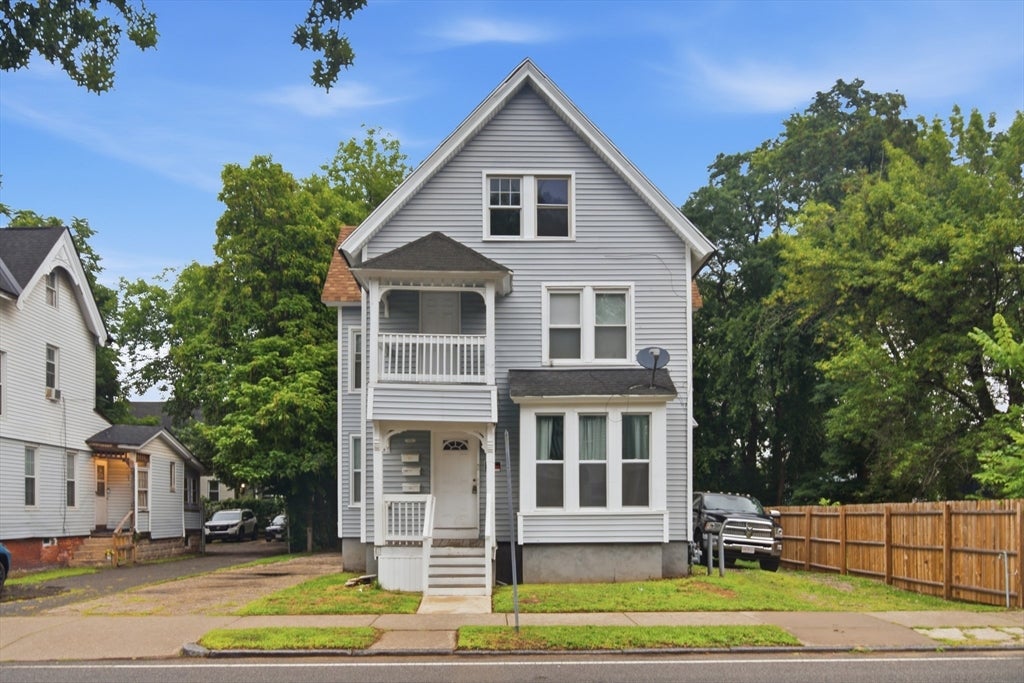 Photo of 184 King St, Springfield, MA