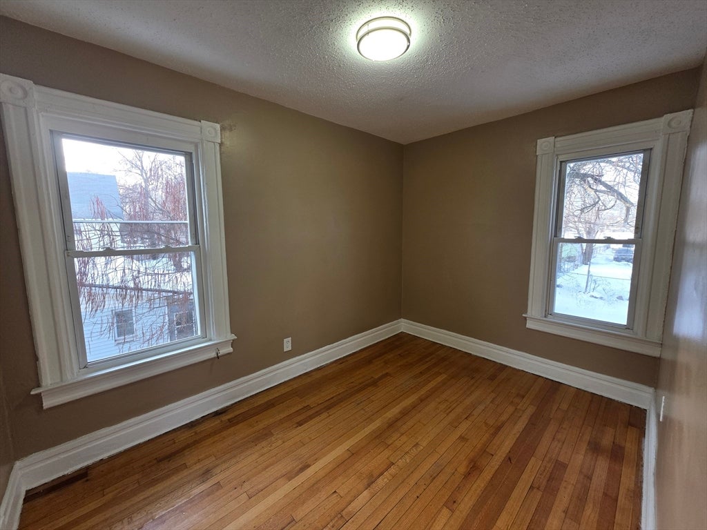 184 King St, Springfield, MA, 184 King St, Springfield, MA Photo #32