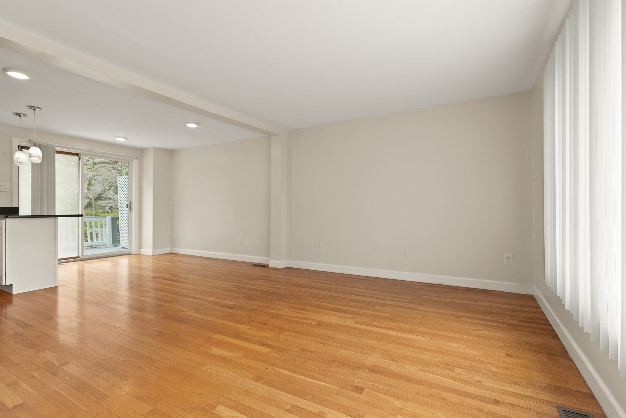 773 Boston St #773, Lynn, MA, 773 Boston St #773, Lynn, MA Photo #5