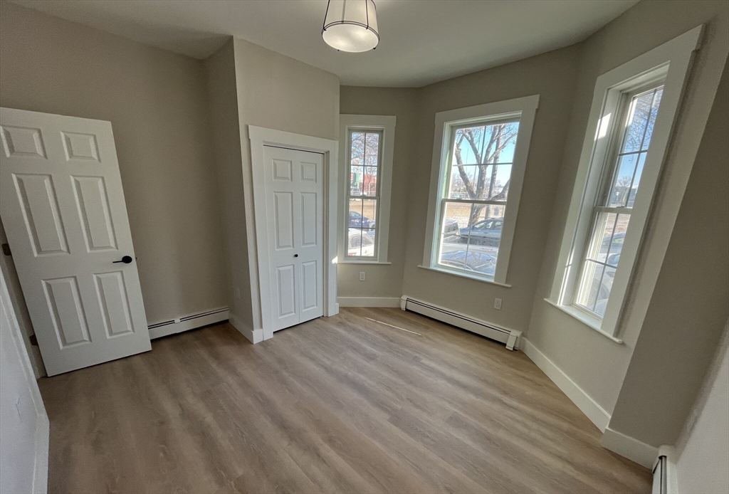 17 M St