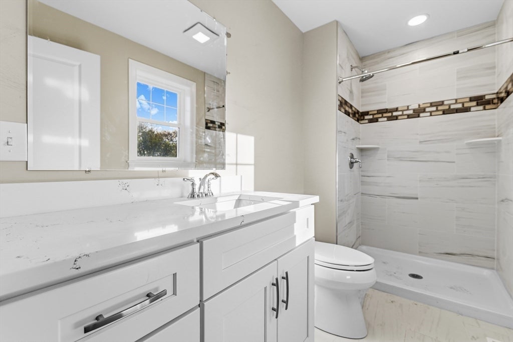 1001 Bay Street, Fall River, MA, 1001 Bay Street, Fall River, MA Photo #14