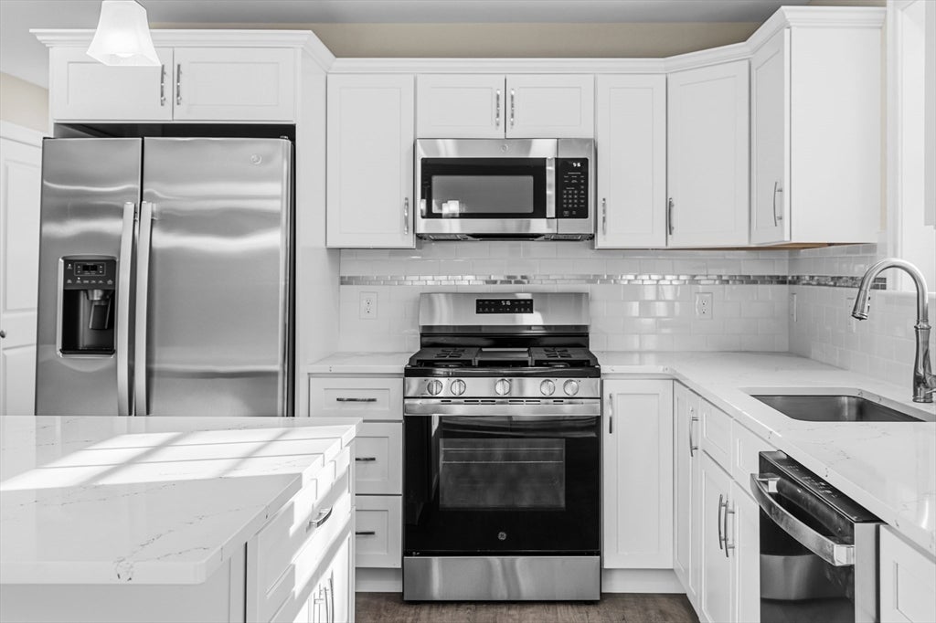 1001 Bay Street, Fall River, MA, 1001 Bay Street, Fall River, MA Photo #6
