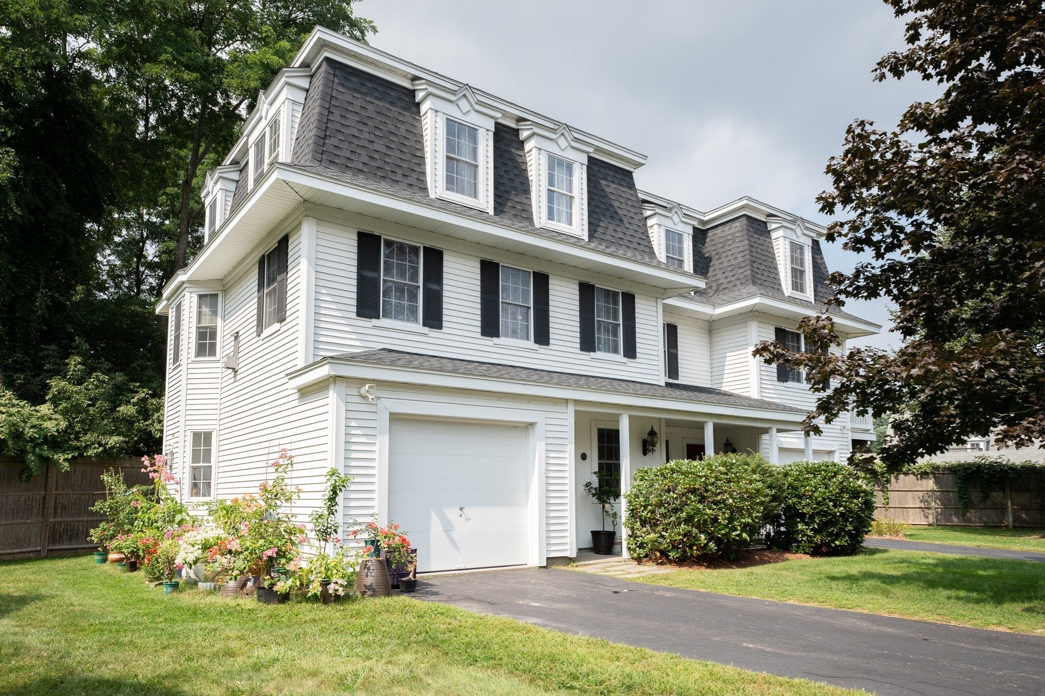 Photo of 18 Victoria Gdn, Framingham, MA