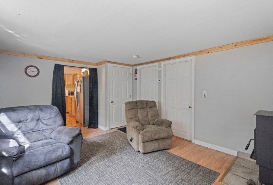 64 Munsell St, Belchertown, MA Photo #10