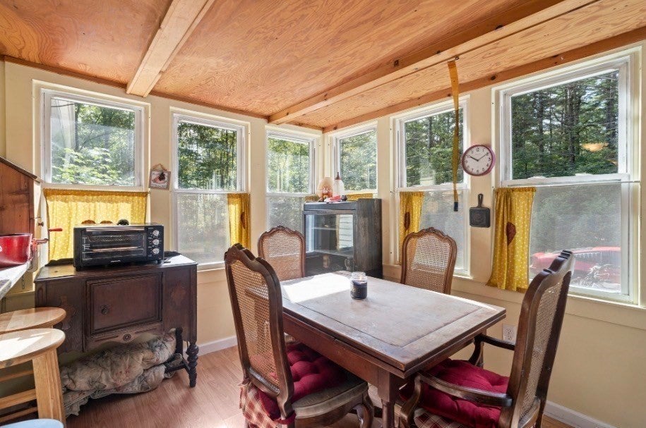 64 Munsell St, Belchertown, MA Photo #8