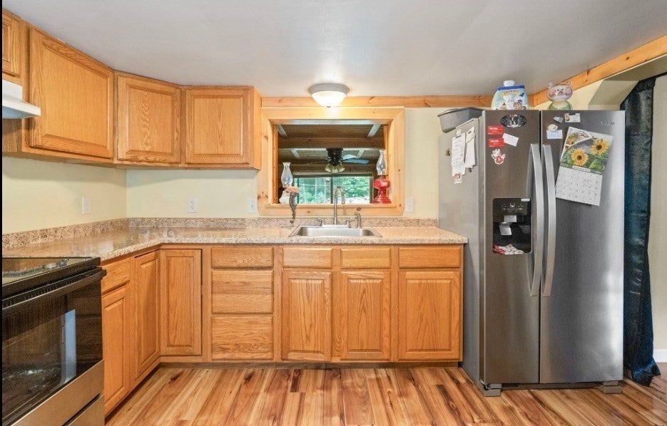 64 Munsell St, Belchertown, MA Photo #6