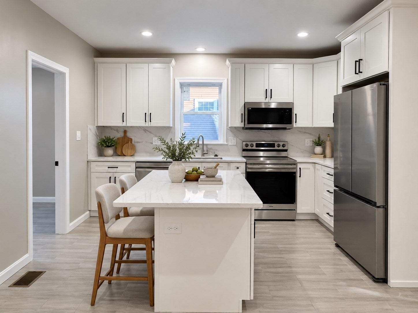 365 Nahatan St, Norwood, MA Photo #11