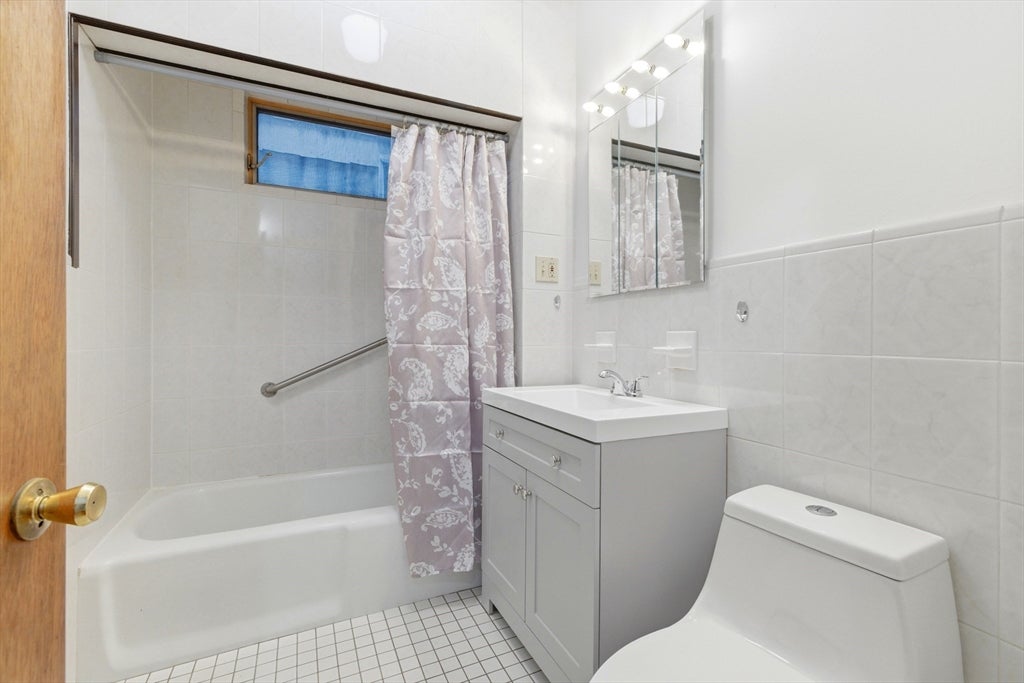 897 East Broadway, Boston, MA, 897 East Broadway, Boston, MA Photo #24