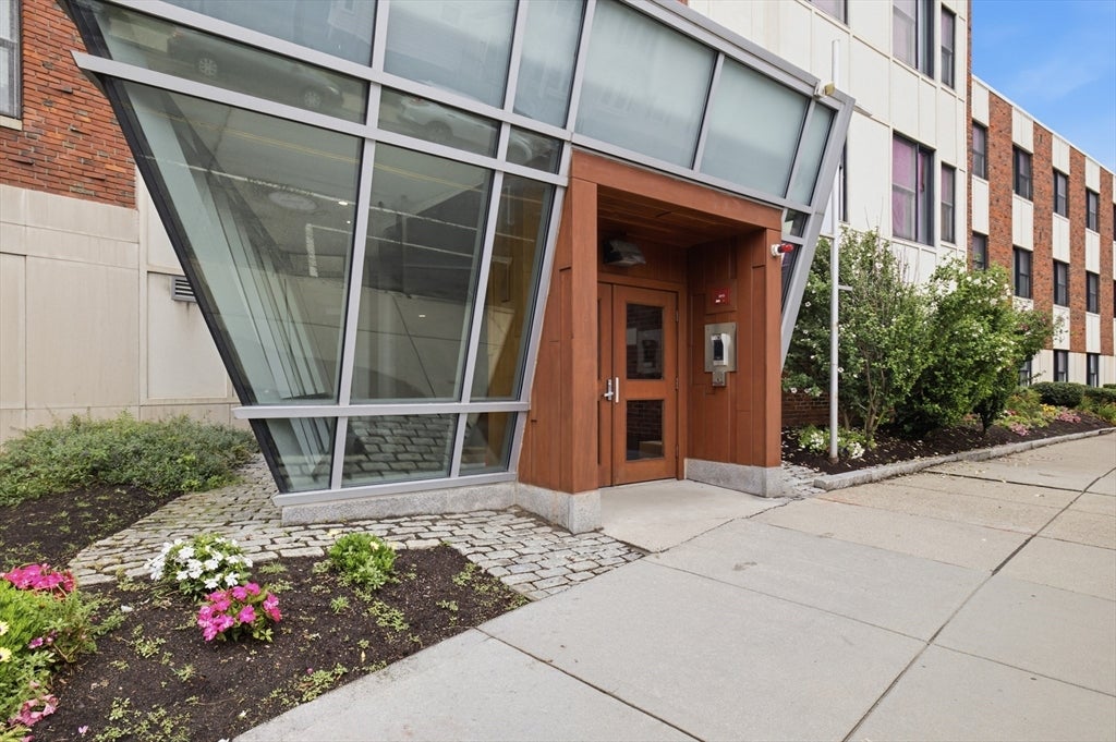 99 Chestnut Hill Ave #307, Boston, MA, 99 Chestnut Hill Ave #307, Boston, MA Photo #1