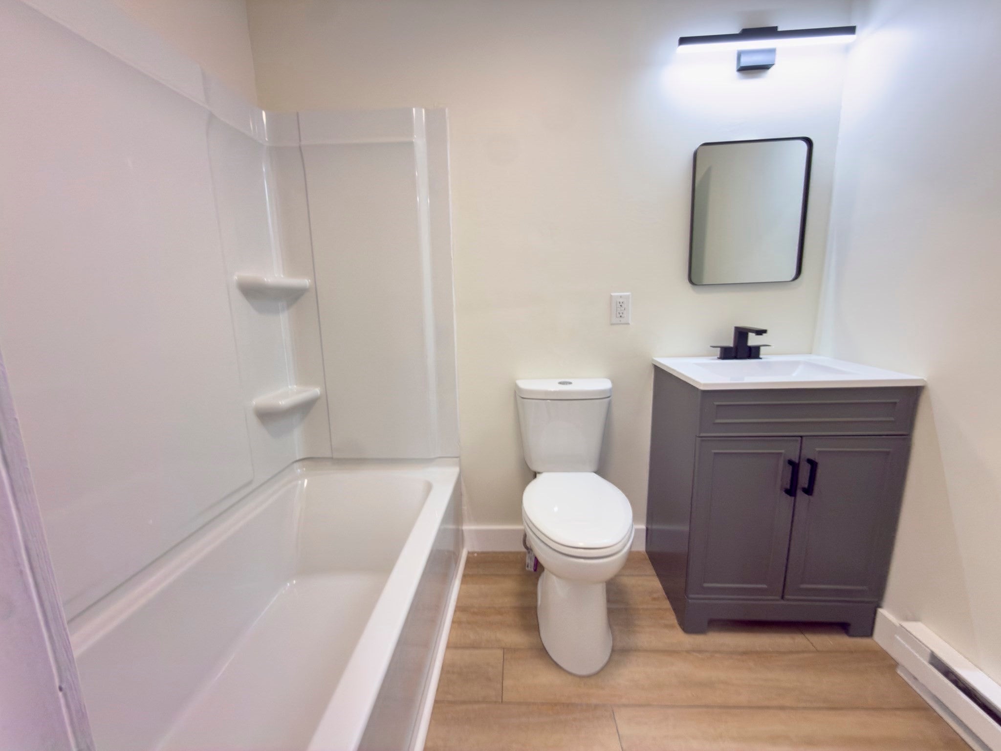 105 Chestnut St, Lowell, MA, 105 Chestnut St, Lowell, MA Photo #15