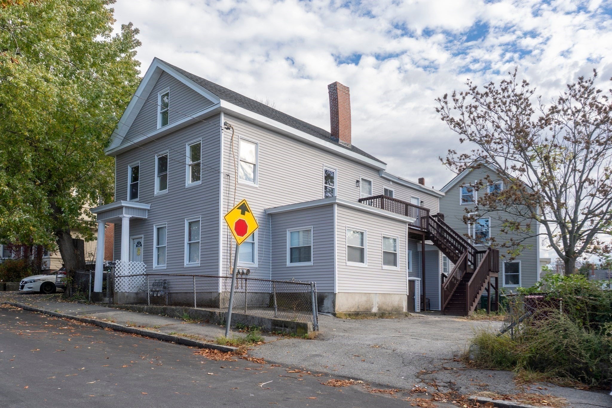 105 Chestnut St, Lowell, MA, 105 Chestnut St, Lowell, MA Photo #31