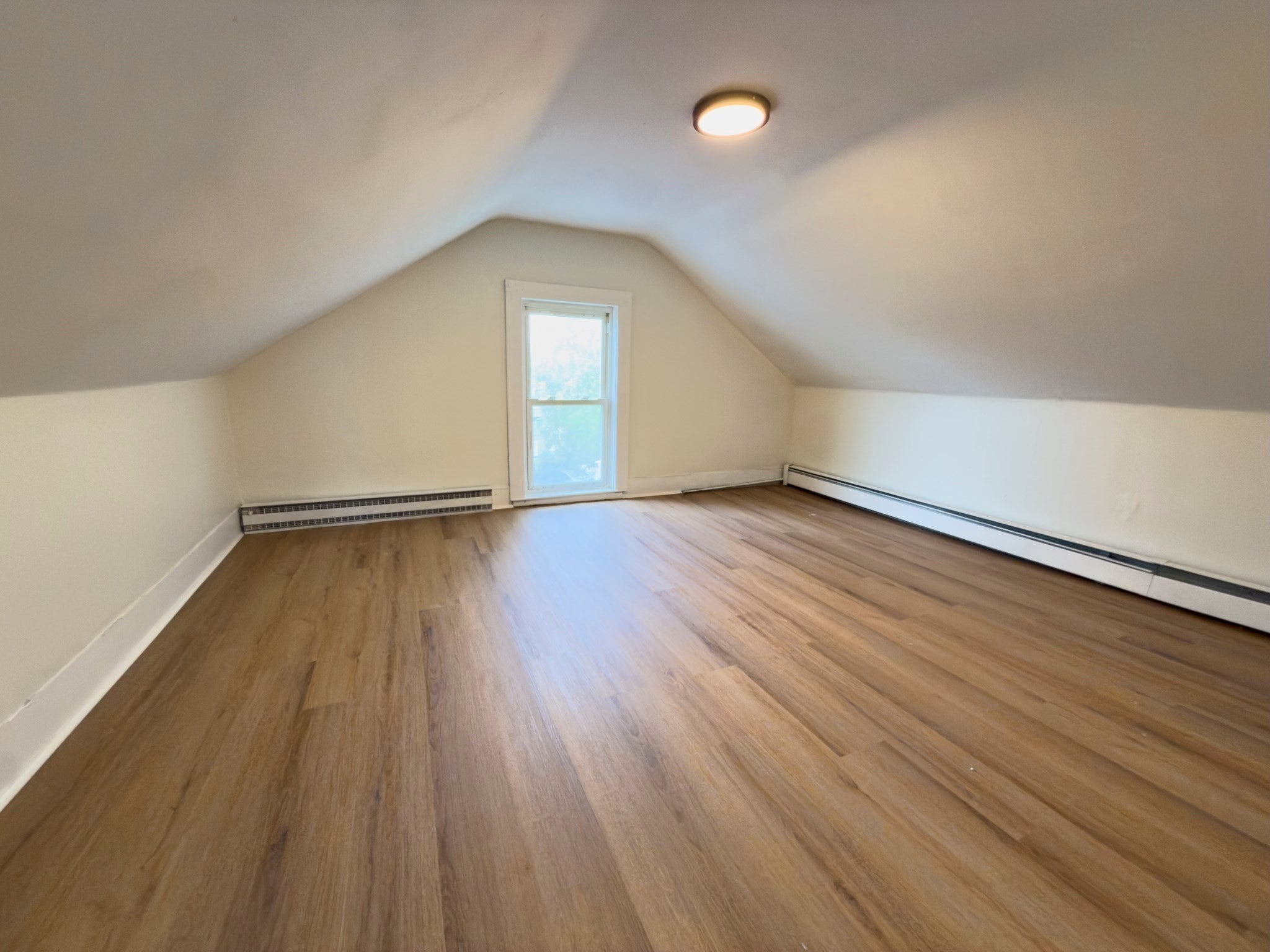 105 Chestnut St, Lowell, MA, 105 Chestnut St, Lowell, MA Photo #13