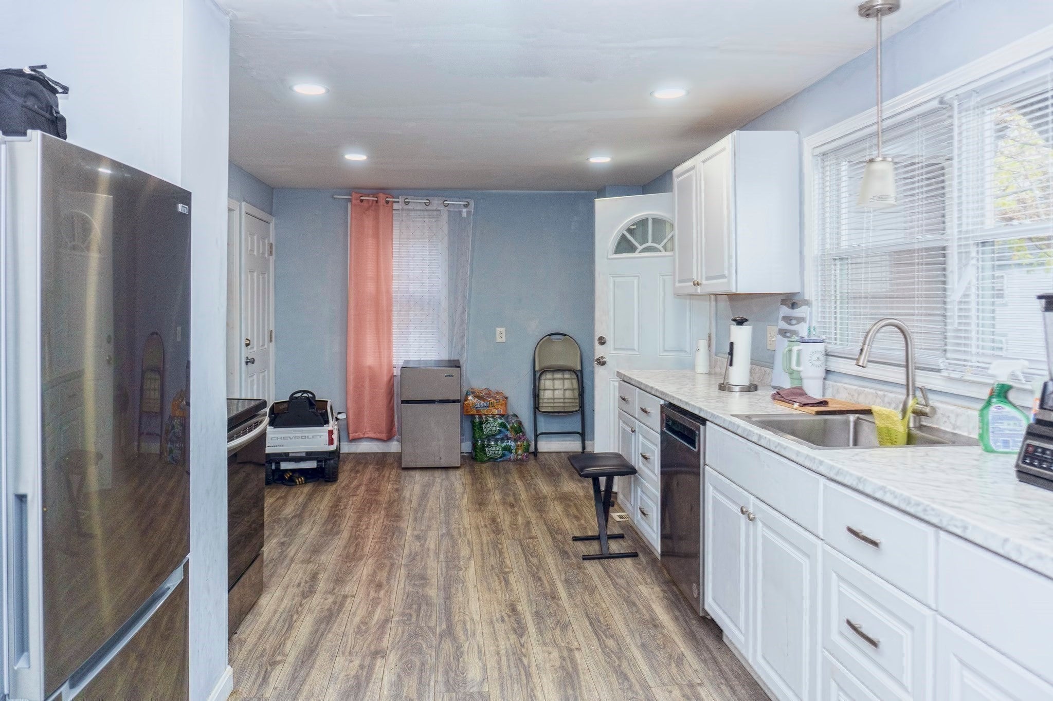 105 Chestnut St, Lowell, MA, 105 Chestnut St, Lowell, MA Photo #21