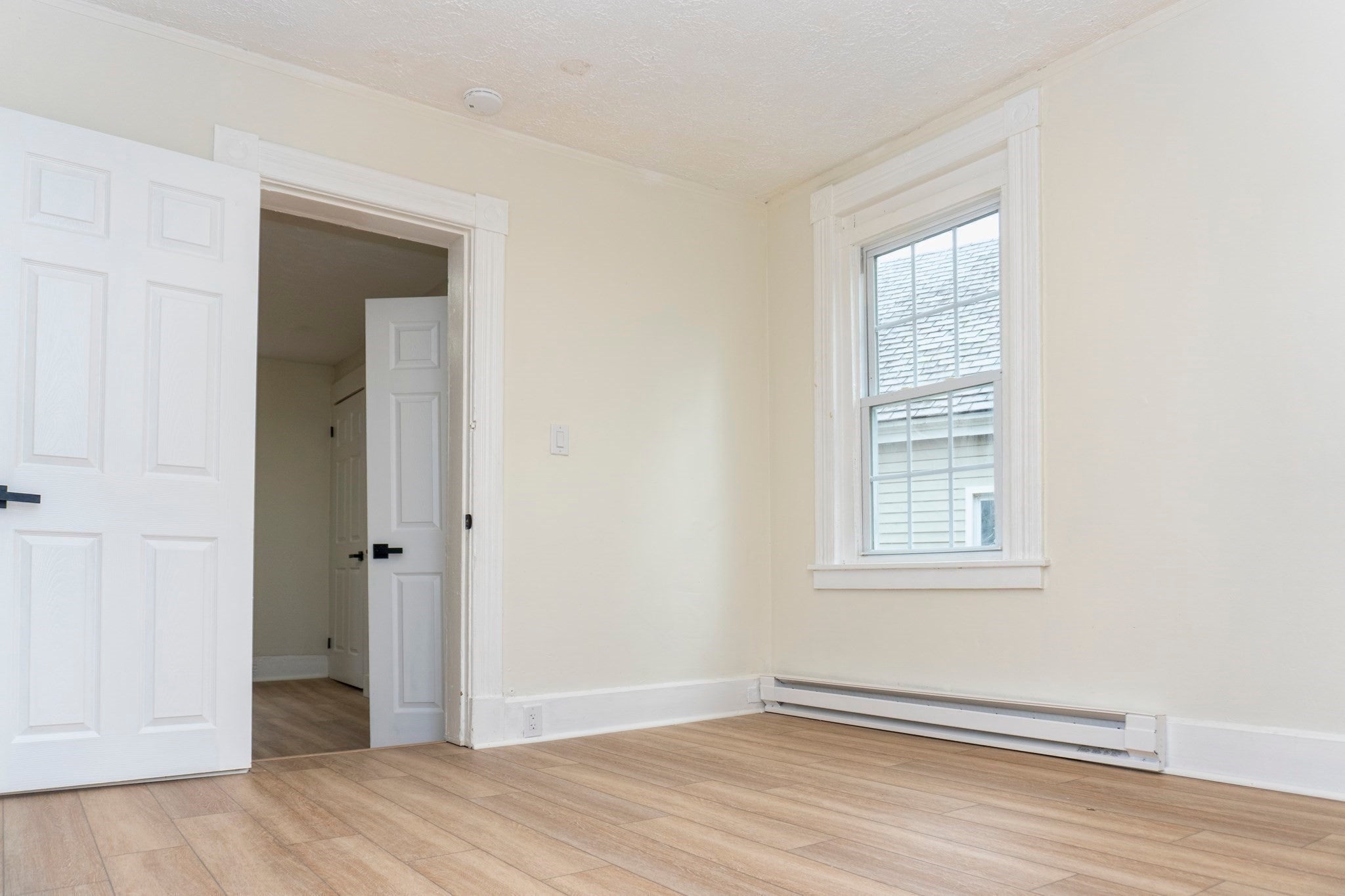 105 Chestnut St, Lowell, MA, 105 Chestnut St, Lowell, MA Photo #19