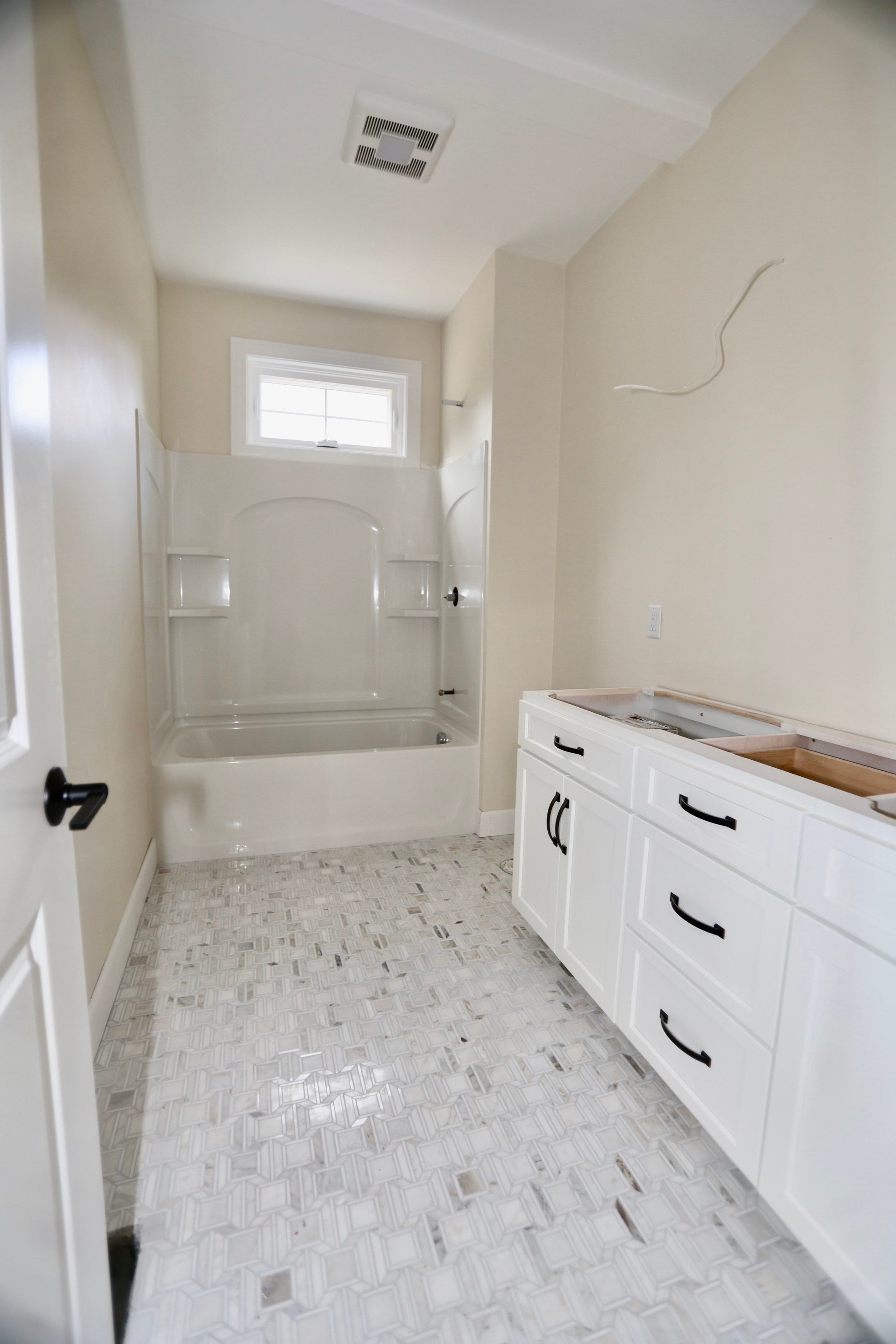 558 Haynes St, Sturbridge, MA Photo #13