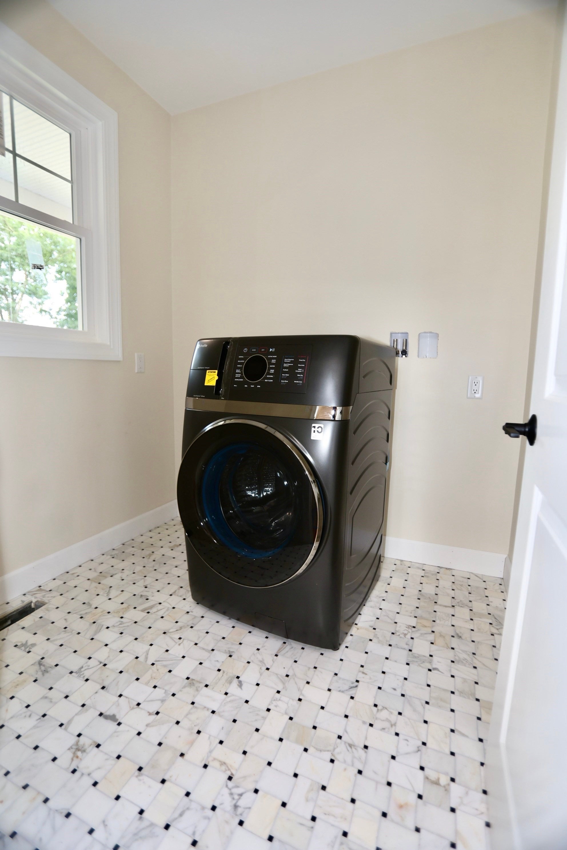 558 Haynes St, Sturbridge, MA Photo #12