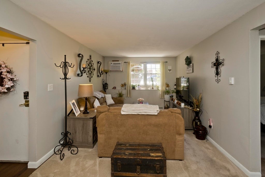 1304 Elm St #1B, West Springfield, MA, 1304 Elm St #1B, West Springfield, MA Photo #9