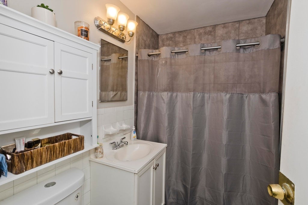 1304 Elm St #1B, West Springfield, MA, 1304 Elm St #1B, West Springfield, MA Photo #15