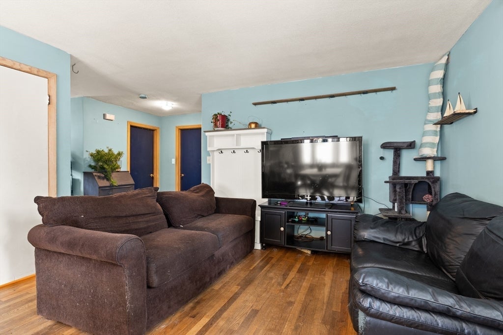 35 Northend Avenue, Salem, MA, 35 Northend Avenue, Salem, MA Photo #8