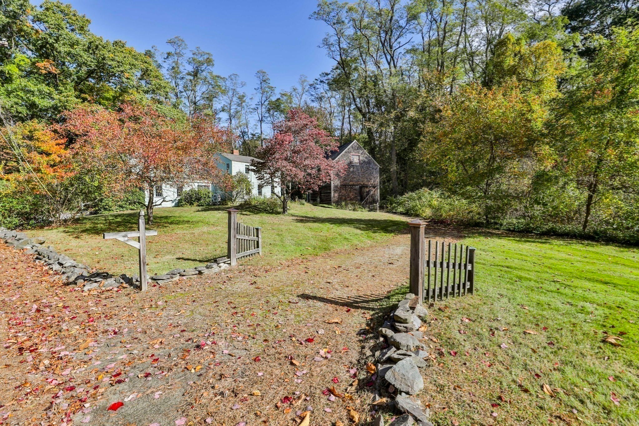 9 River Road, West Newbury, MA Photo #6