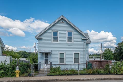 Photo of 25 Greenwood St, Worcester, MA 01607 (MLS # 73569106)