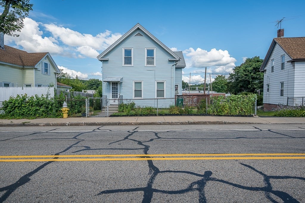 25 Greenwood St, Worcester, MA Photo #6