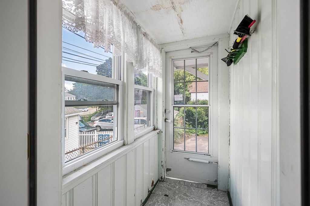 25 Greenwood St, Worcester, MA Photo #18
