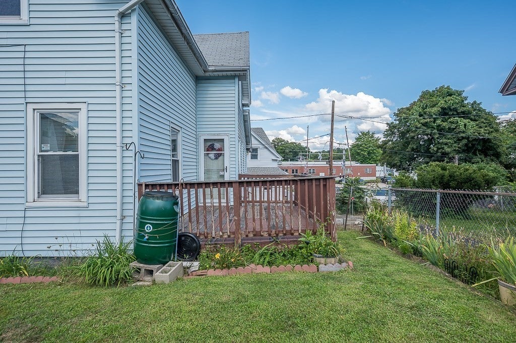 25 Greenwood St, Worcester, MA Photo #4