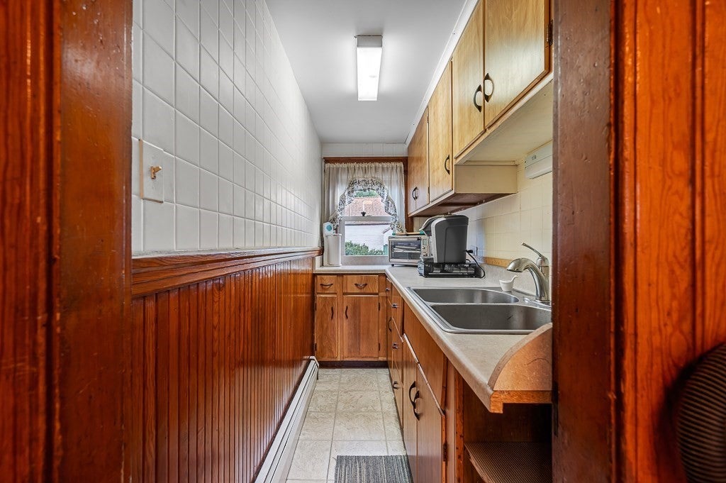 25 Greenwood St, Worcester, MA Photo #15
