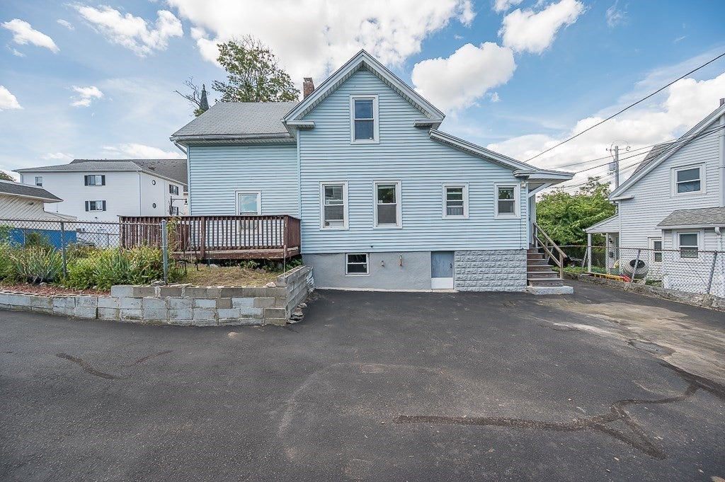 25 Greenwood St, Worcester, MA Photo #2