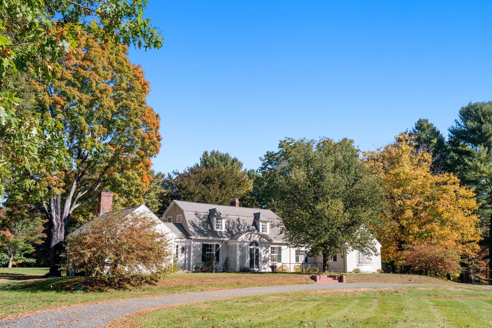 75 Elm St, Medfield, MA, 75 Elm St, Medfield, MA Photo #1
