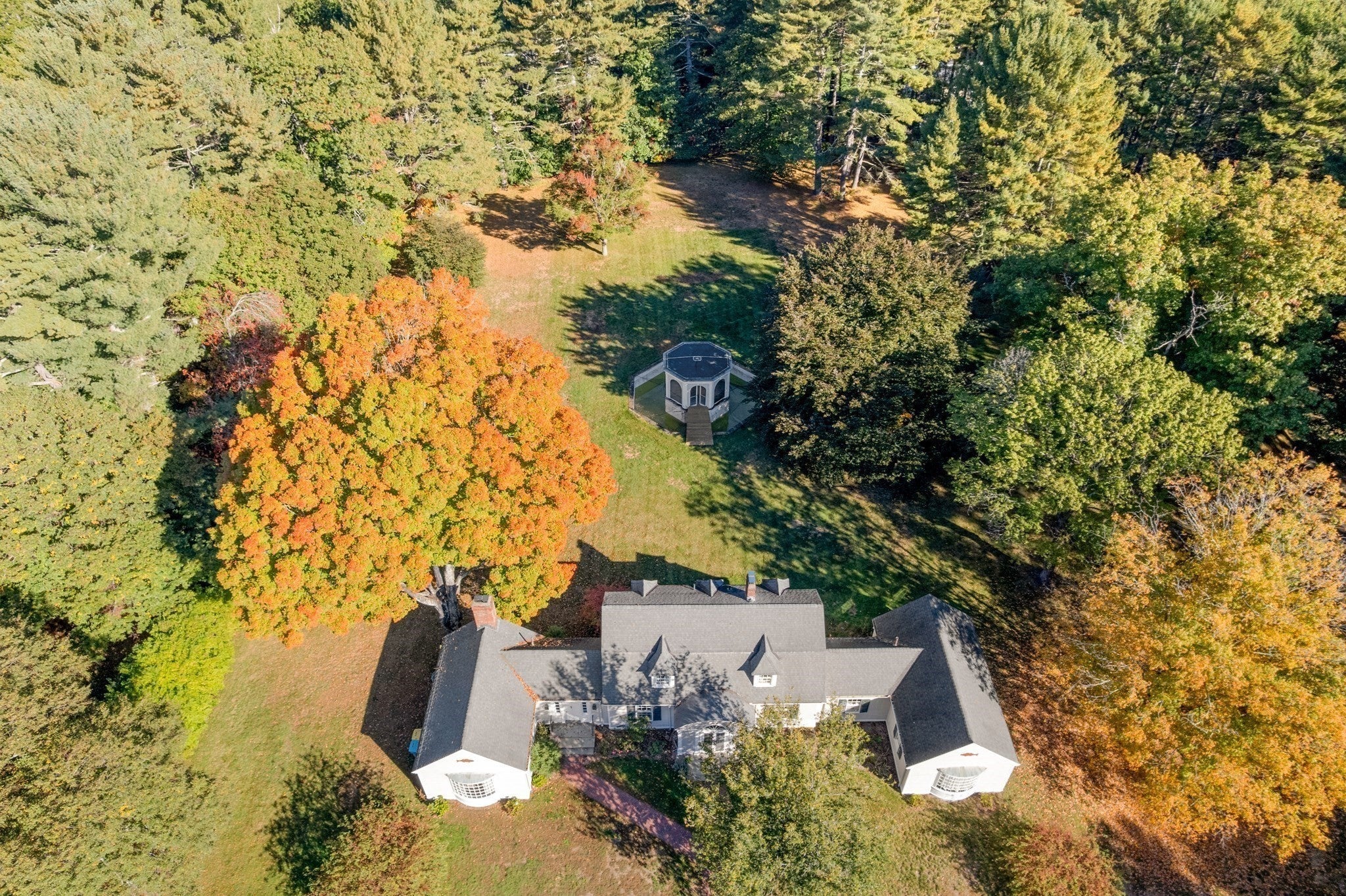 75 Elm St, Medfield, MA, 75 Elm St, Medfield, MA Photo #7
