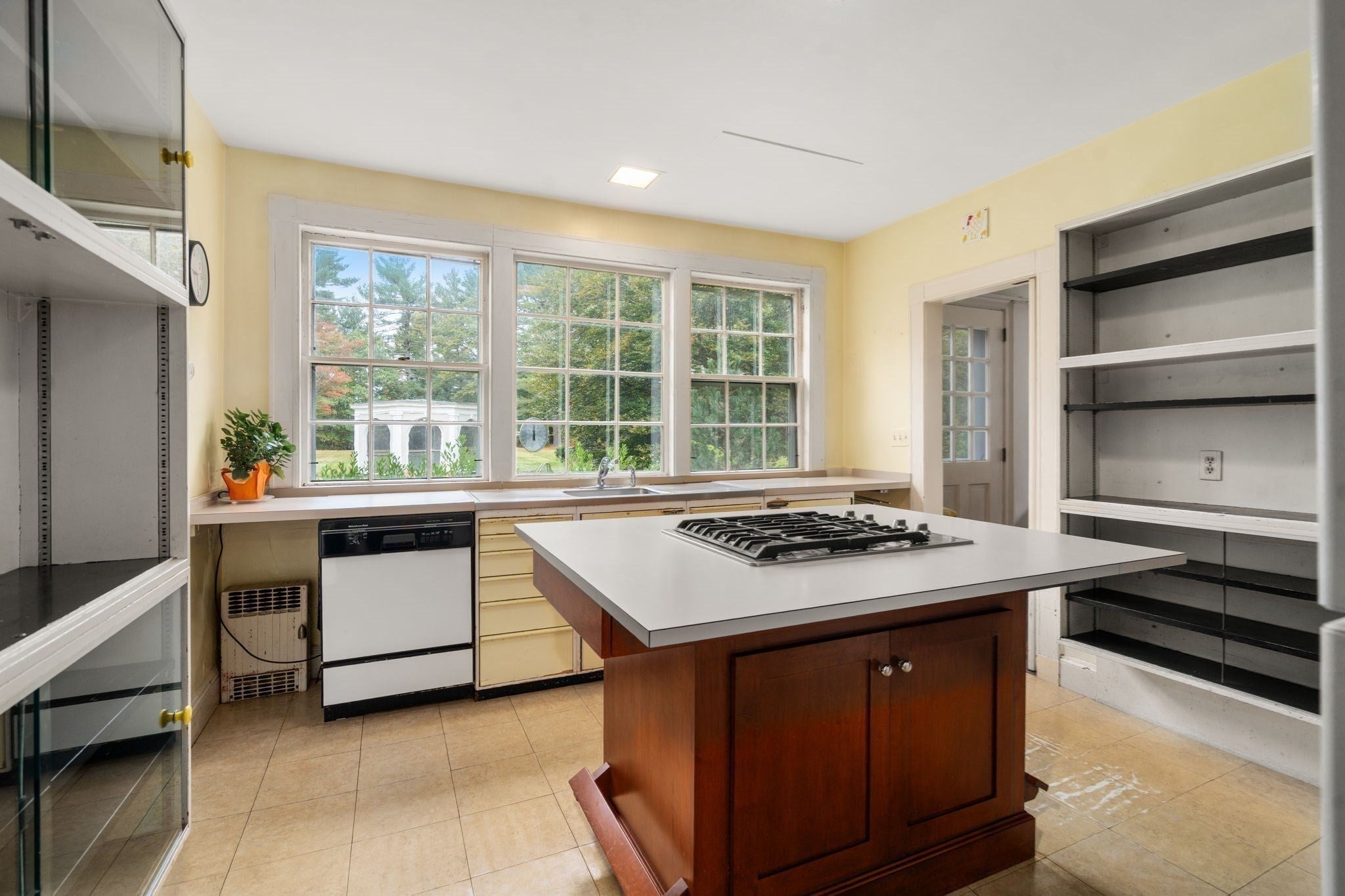 75 Elm St, Medfield, MA, 75 Elm St, Medfield, MA Photo #19