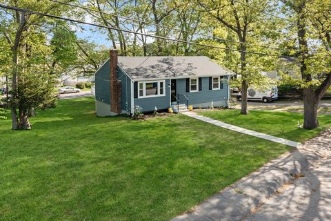 38 Isabel Cir Randolph MA 02368
