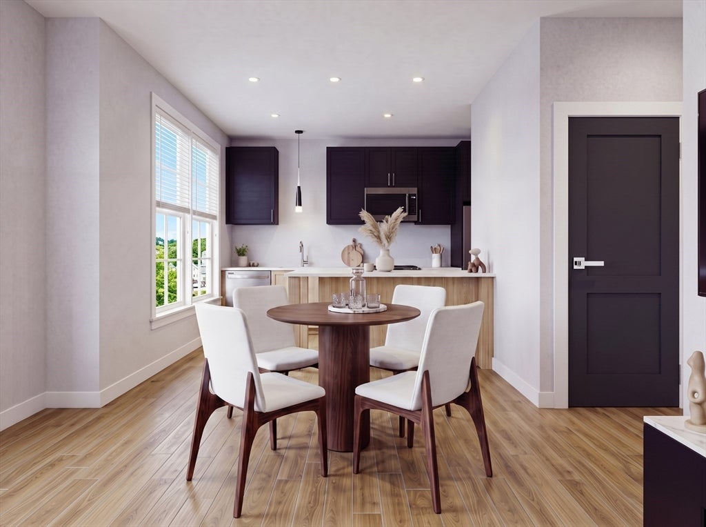 596 Washington St #302, Whitman, MA Photo #9