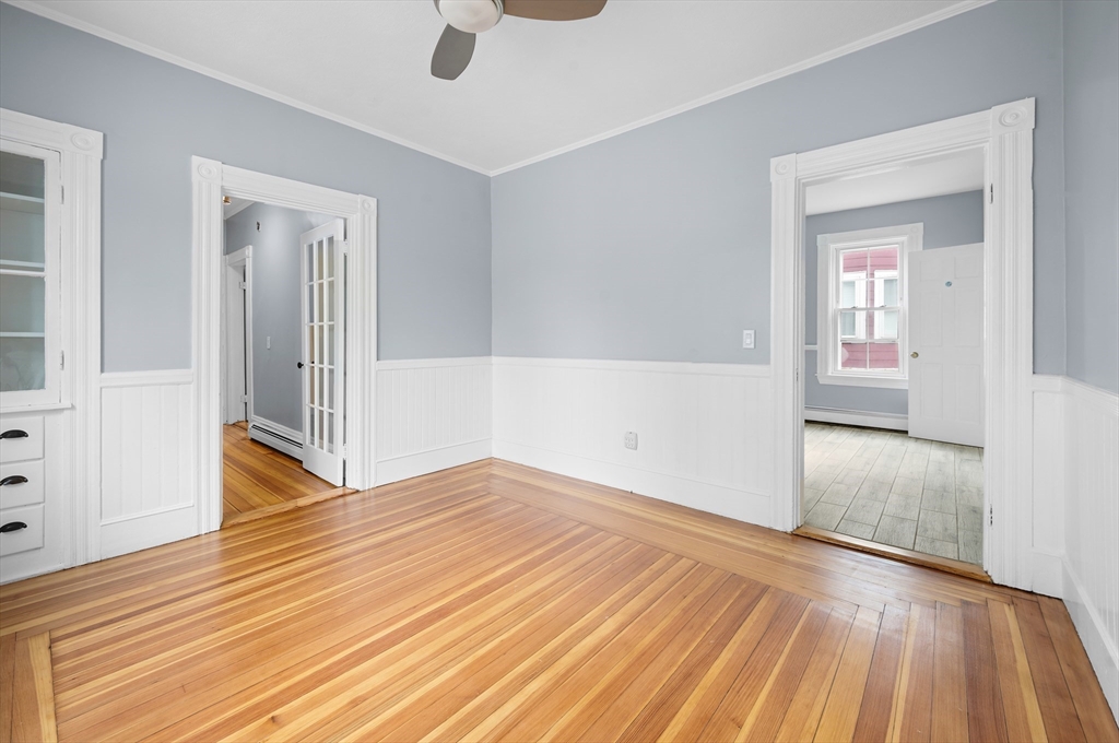 230 Crescent Ave