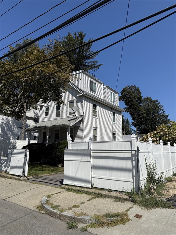 116 Dana Ave