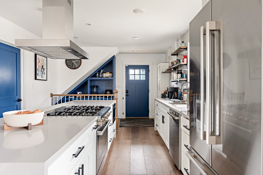 62 Governor Winthrop Rd 1