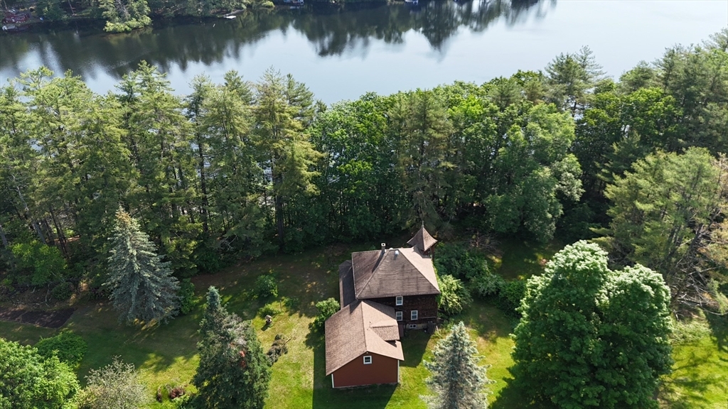 270 Holtshire Rd