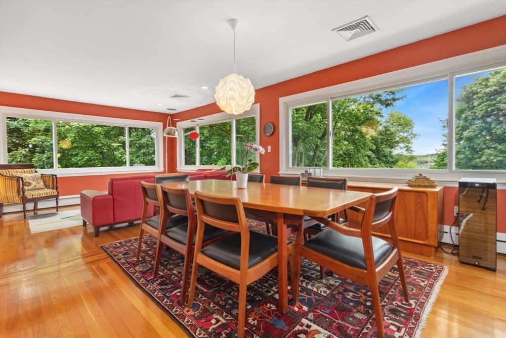 3 Russett Lane