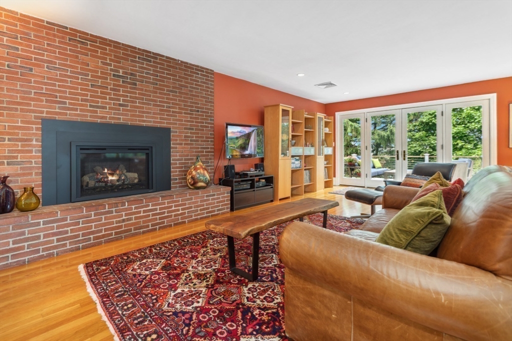 3 Russett Lane