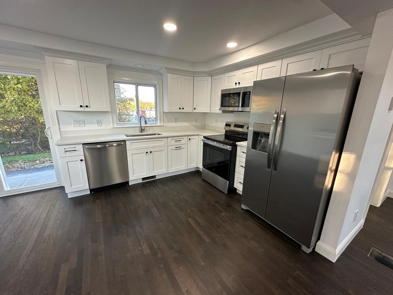 8 Thompson Rd, Webster, MA, 8 Thompson Rd, Webster, MA Photo #14