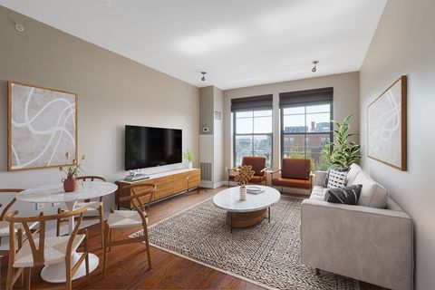 15 Waltham St B605 Boston MA 02118