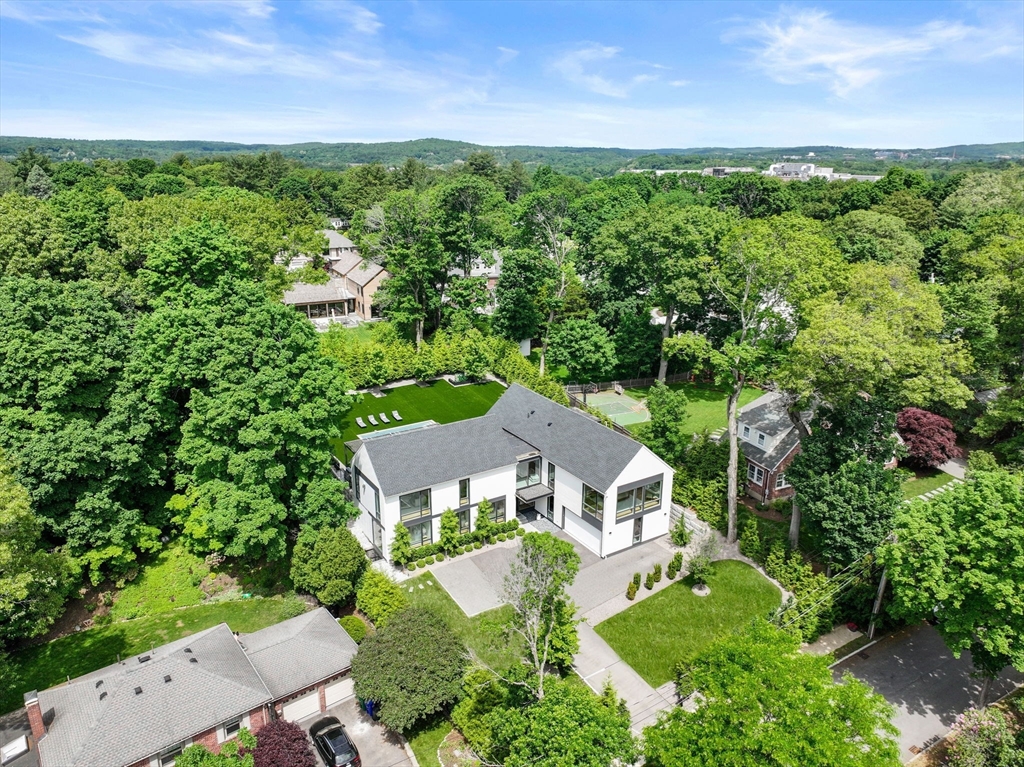 21 White Oak Rd