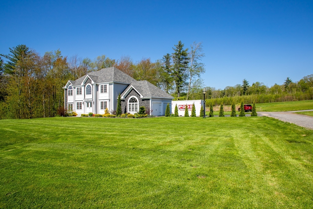 38 White Pine Dr