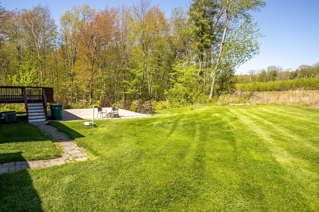38 White Pine Dr